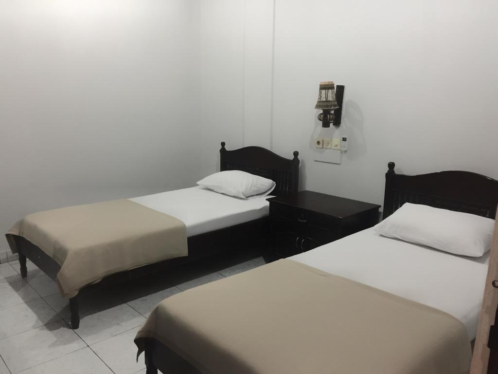 Taman Mekar 2 3*