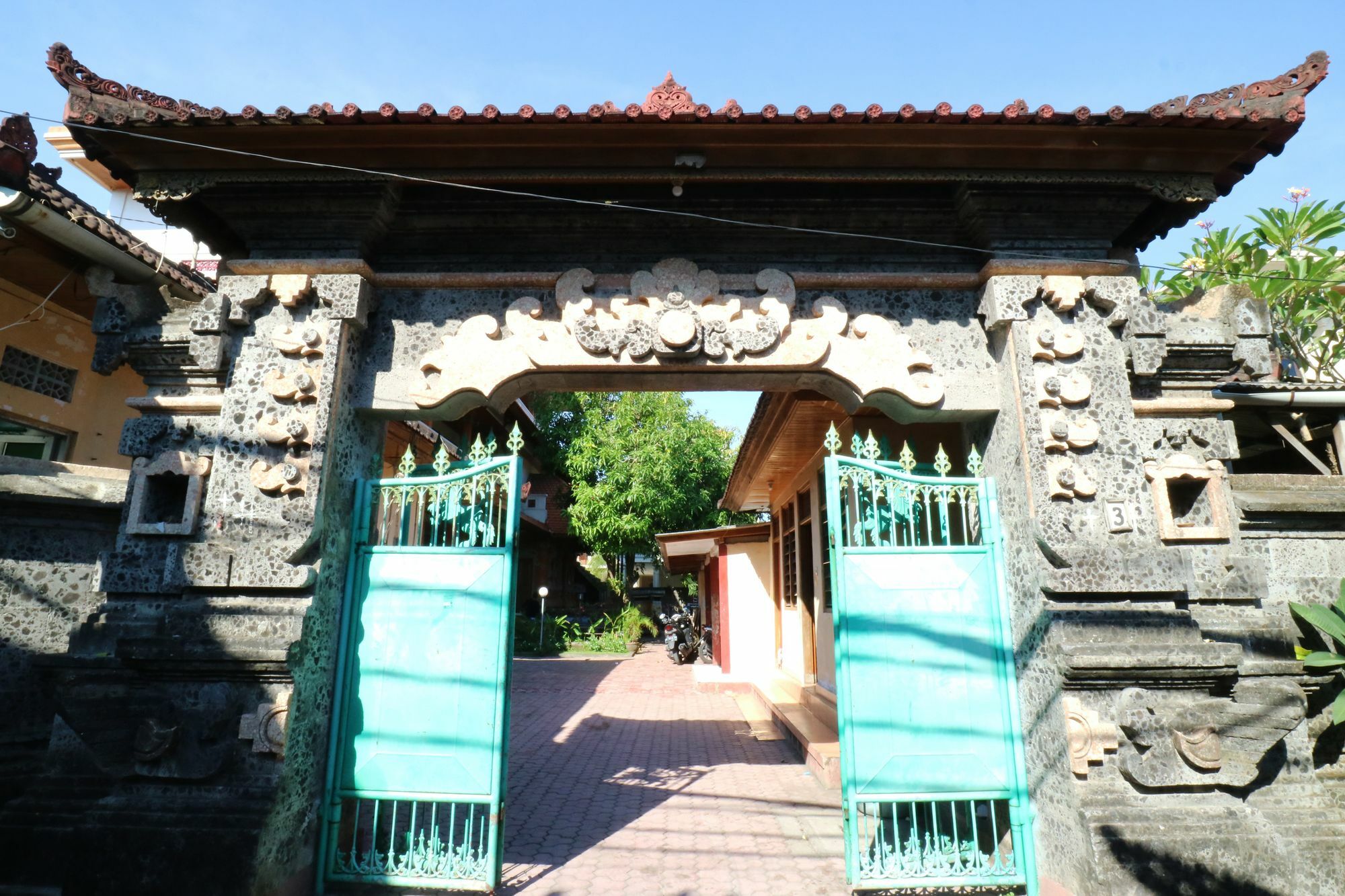 Wisma tamu Taman Mekar 2 Kuta (Bali)